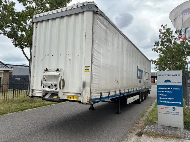 Krone Mega Liner Volume 3 axle curtainslider lift roof disk brakes 2 units available - Semirremolque caja cerrada: foto 1 Krone Mega Liner Volume 3 axle curtainslider lift roof disk brakes 2 units available - Semirremolque caja cerrada: foto 1