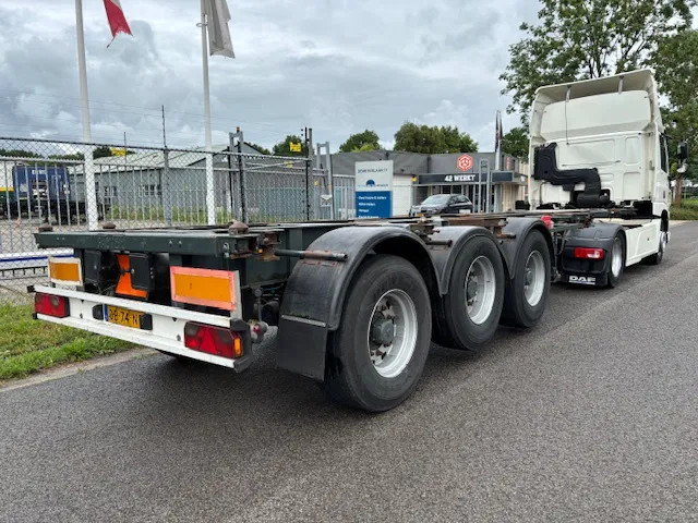 Pacton Containerchassis 20/30ft 2 lift axles ADR TuV 09-2025 - Semirremolque portacontenedore/ Intercambiable: foto 4 Pacton Containerchassis 20/30ft 2 lift axles ADR TuV 09-2025 - Semirremolque portacontenedore/ Intercambiable: foto 4