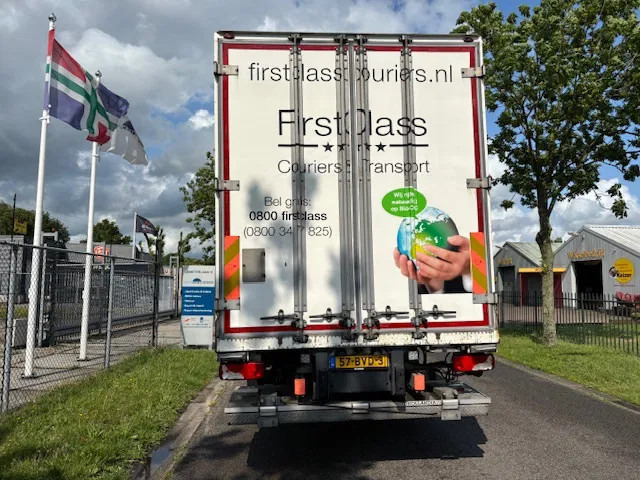 Scania P280 Closed box taillift 2000 kg Fuel CNG ADR 2 units in stock - Camión caja cerrada: foto 5 Scania P280 Closed box taillift 2000 kg Fuel CNG ADR 2 units in stock - Camión caja cerrada: foto 5