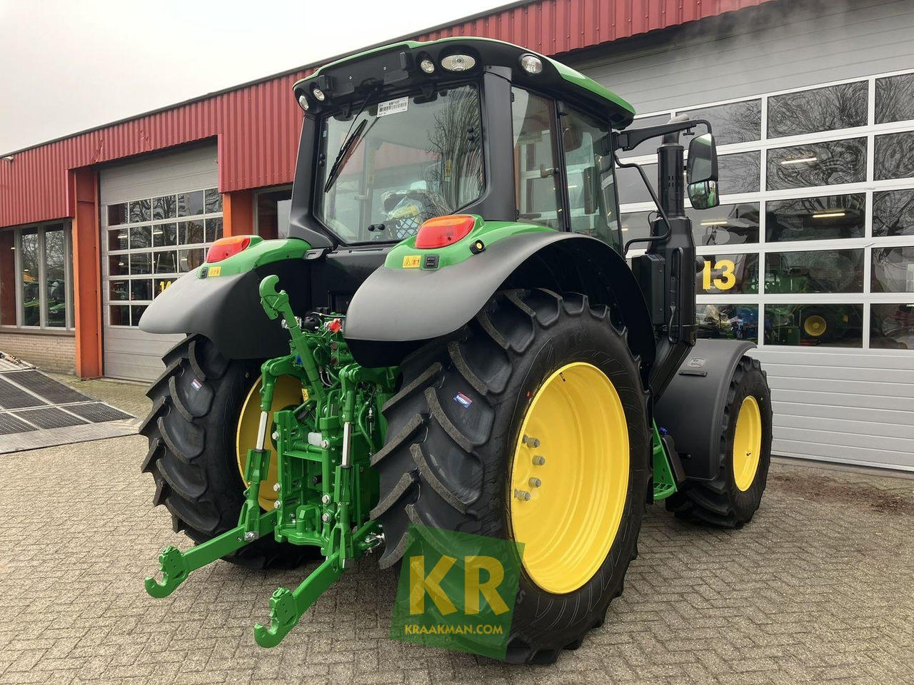 6090M John Deere - Tractor: foto 3 6090M John Deere - Tractor: foto 3