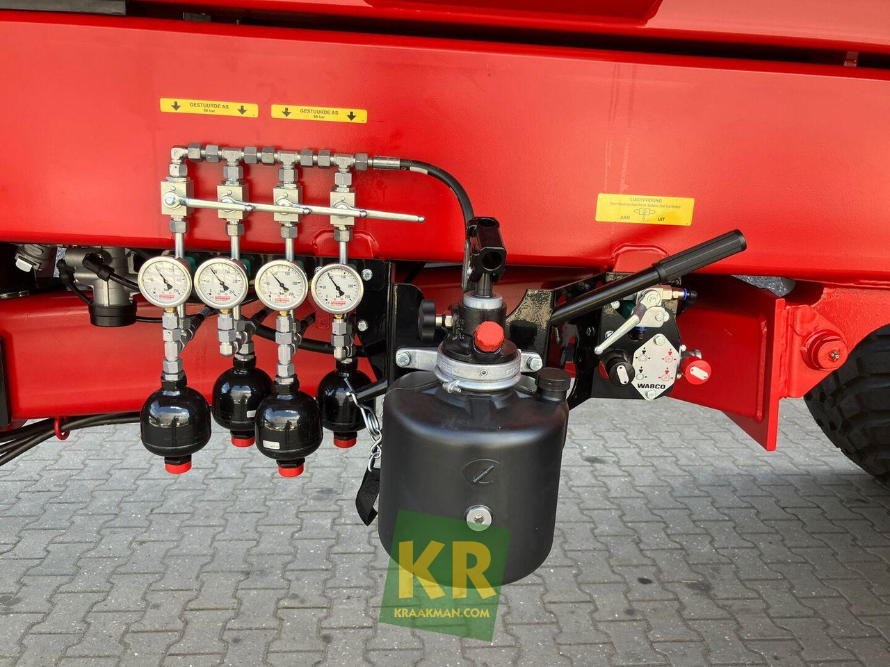 BIG BODY 900 Krampe - Remolque volquete agrícola: foto 4 BIG BODY 900 Krampe - Remolque volquete agrícola: foto 4