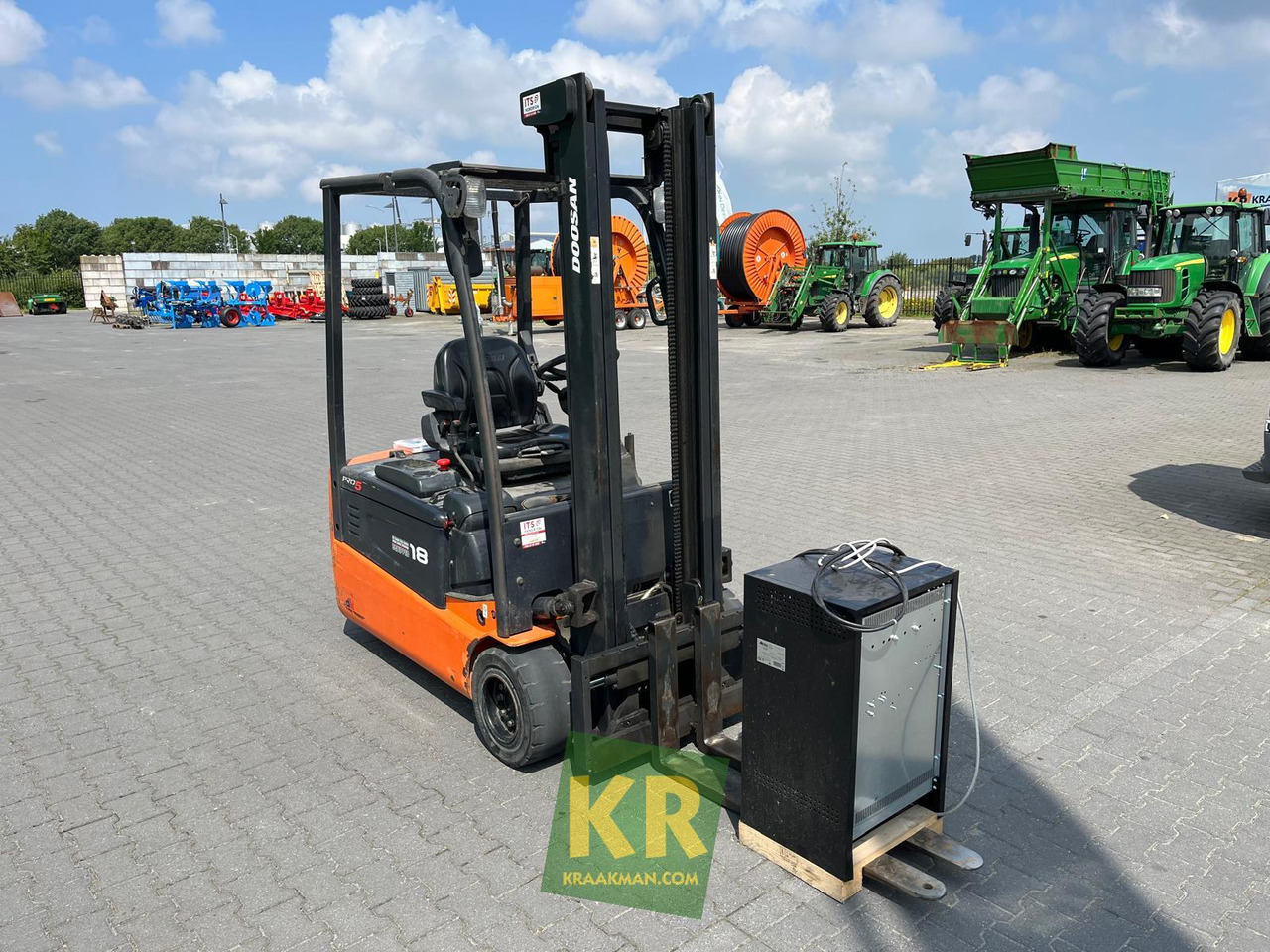Doosan B18T - Carretilla elevadora transportable: foto 3 Doosan B18T - Carretilla elevadora transportable: foto 3