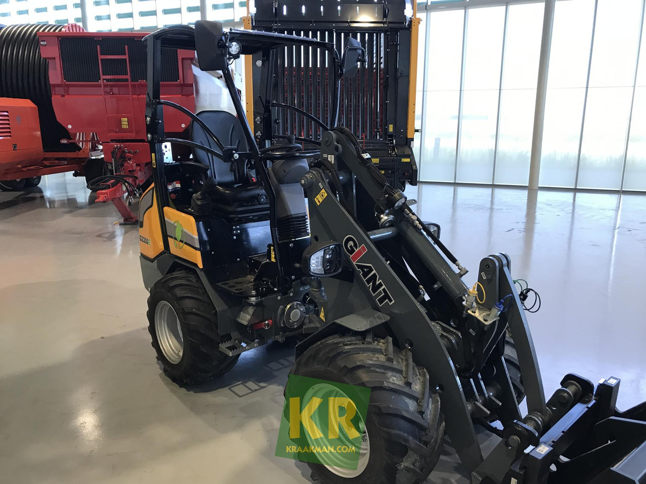 Giant G2200E - Cargadora articulada: foto 2 Giant G2200E - Cargadora articulada: foto 2