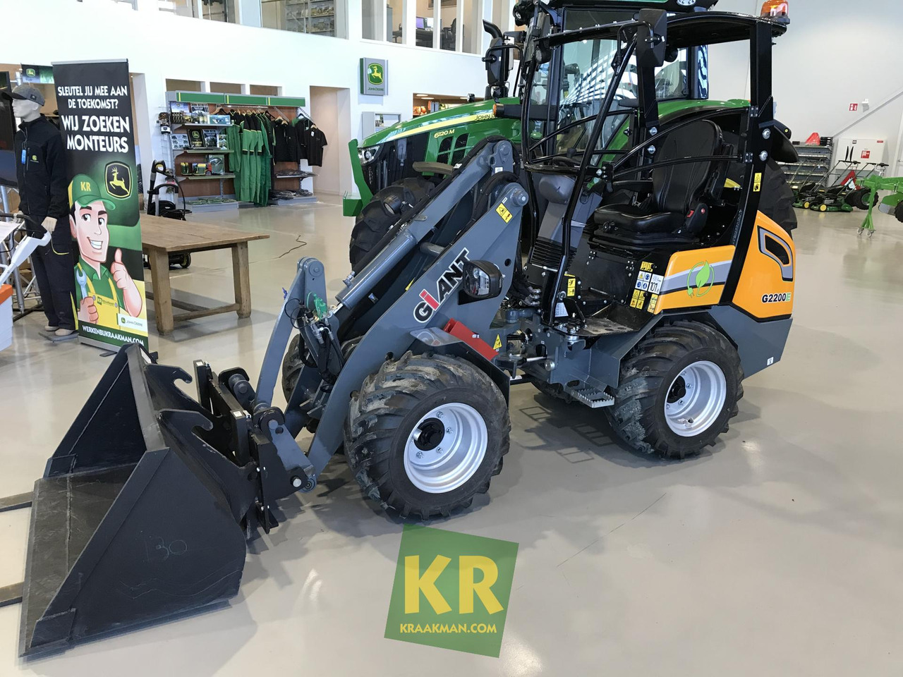 Giant G2200E - Cargadora articulada: foto 1 Giant G2200E - Cargadora articulada: foto 1