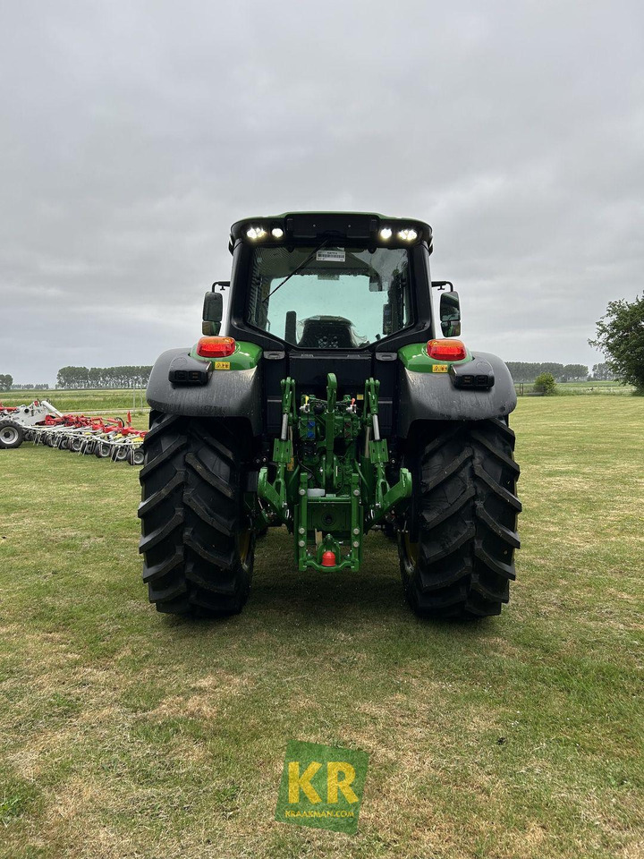 John Deere 6120M - Tractor: foto 4 John Deere 6120M - Tractor: foto 4