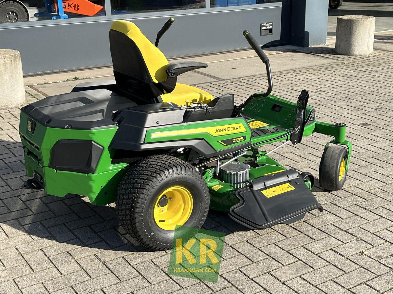 John Deere Z370R ELECTRIC - Cortacésped: foto 4 John Deere Z370R ELECTRIC - Cortacésped: foto 4