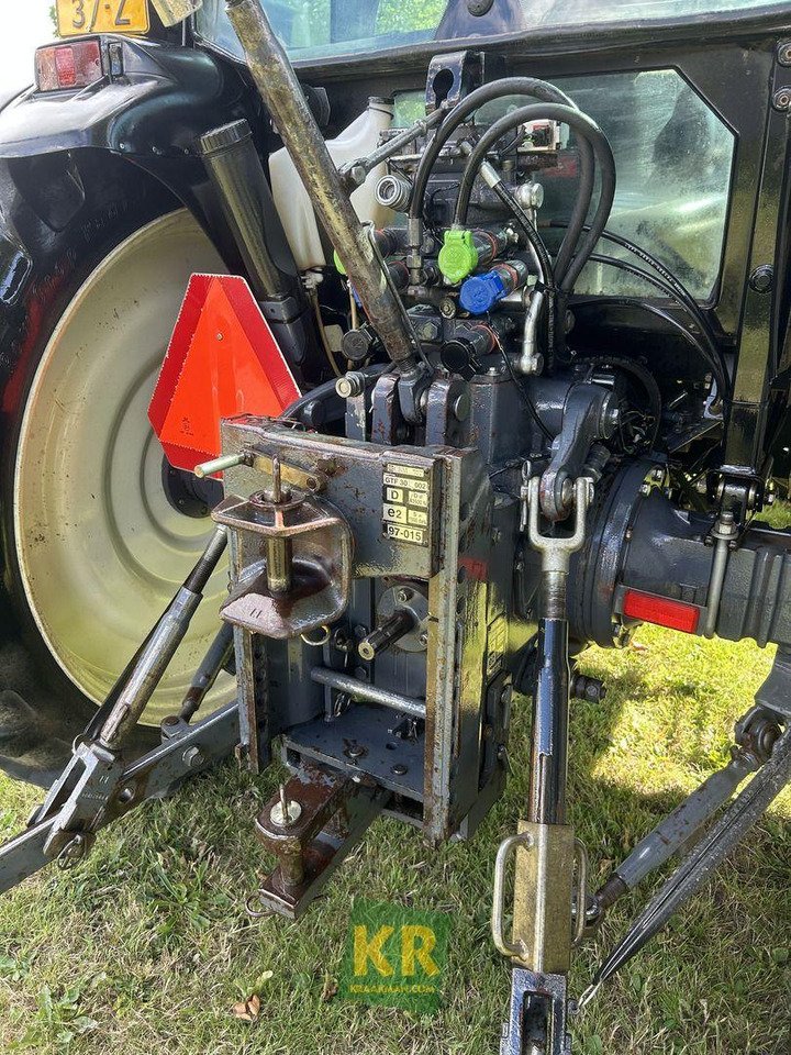 New Holland TN75S - Tractor: foto 3 New Holland TN75S - Tractor: foto 3