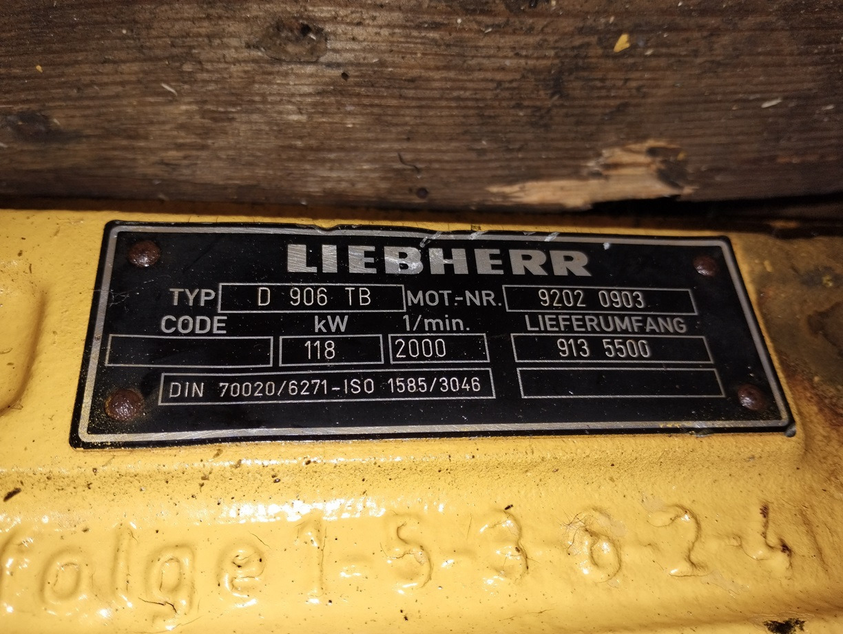 LIEBHERR D 906 TB GŁOWICA BLOK WAŁ KORBOWY CZĘŚCI PARTS - Motor y piezas para Maquinaria de construcción: foto 1 LIEBHERR D 906 TB GŁOWICA BLOK WAŁ KORBOWY CZĘŚCI PARTS - Motor y piezas para Maquinaria de construcción: foto 1