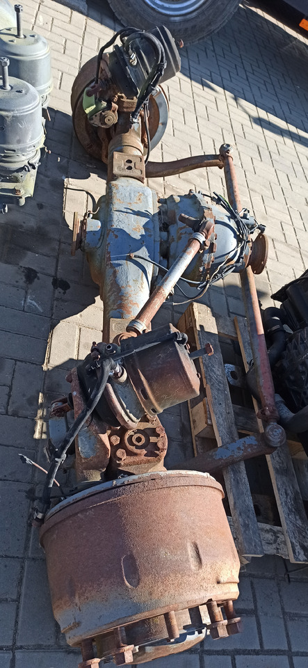 MERCEDES-BENZ ACTROS SK 6x6 8x6 8x8 AD7 - Eje delantero para Camión: foto 2 MERCEDES-BENZ ACTROS SK 6x6 8x6 8x8 AD7 - Eje delantero para Camión: foto 2