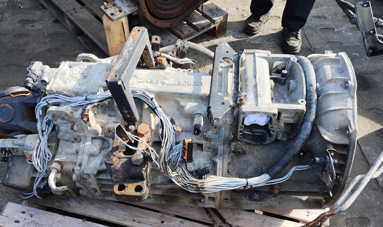 Skrzynia Biegów GEARBOX Mercedes Actros MP2 MP3 G240-16 8x4 8x6 8x8 - Caja de cambios y piezas: foto 2 Skrzynia Biegów GEARBOX Mercedes Actros MP2 MP3 G240-16 8x4 8x6 8x8 - Caja de cambios y piezas: foto 2