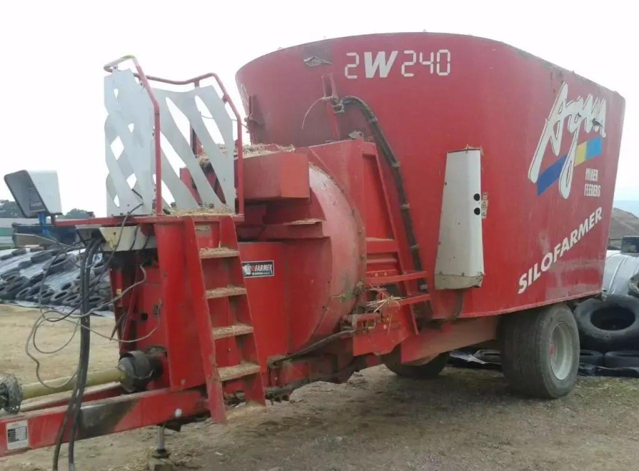 AGM 2 w 240 - Maquinaria ganadera: foto 3 AGM 2 w 240 - Maquinaria ganadera: foto 3