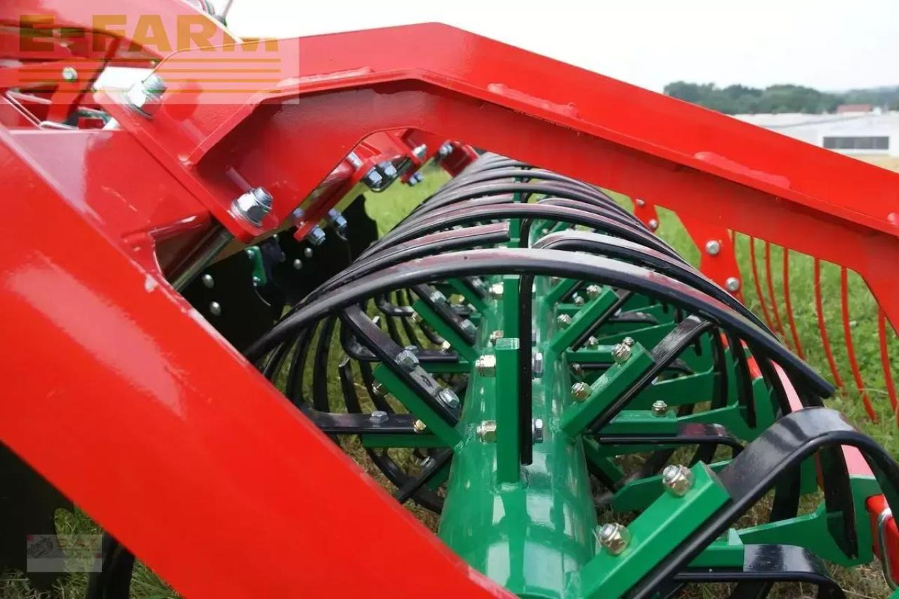 Agro-Masz runnner 40 h-aktion-mulchgrubber-neu - Cultivador: foto 2 Agro-Masz runnner 40 h-aktion-mulchgrubber-neu - Cultivador: foto 2