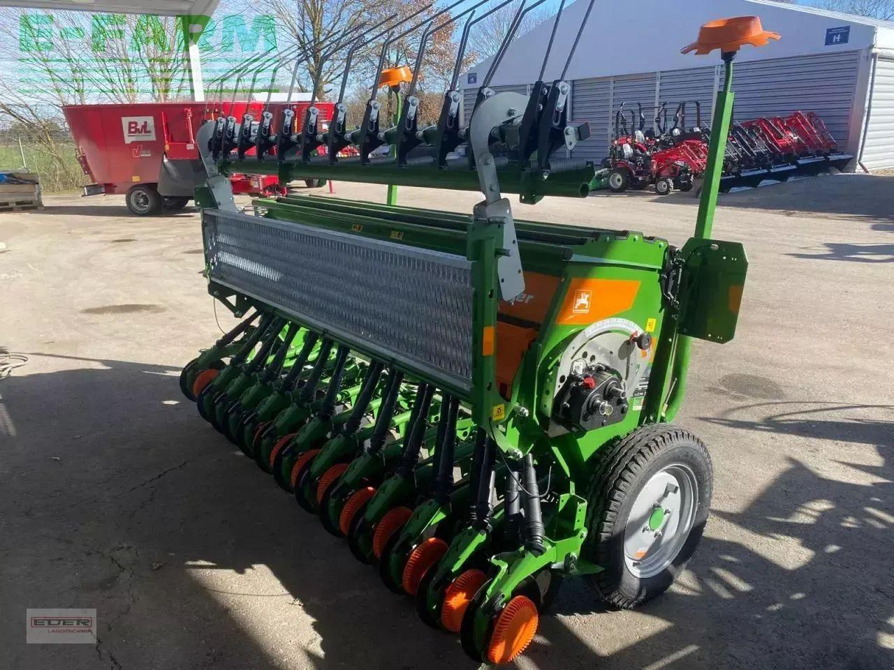 Amazone d9 3000 super - Sembradora: foto 3 Amazone d9 3000 super - Sembradora: foto 3