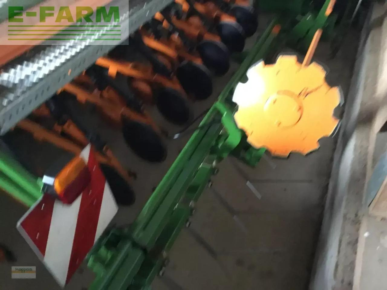 Amazone kg303 +ad303 - Combinado de siembra: foto 5 Amazone kg303 +ad303 - Combinado de siembra: foto 5