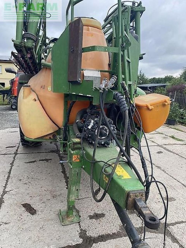 Amazone ux 4200 super - Pulverizador arrastrado: foto 4 Amazone ux 4200 super - Pulverizador arrastrado: foto 4