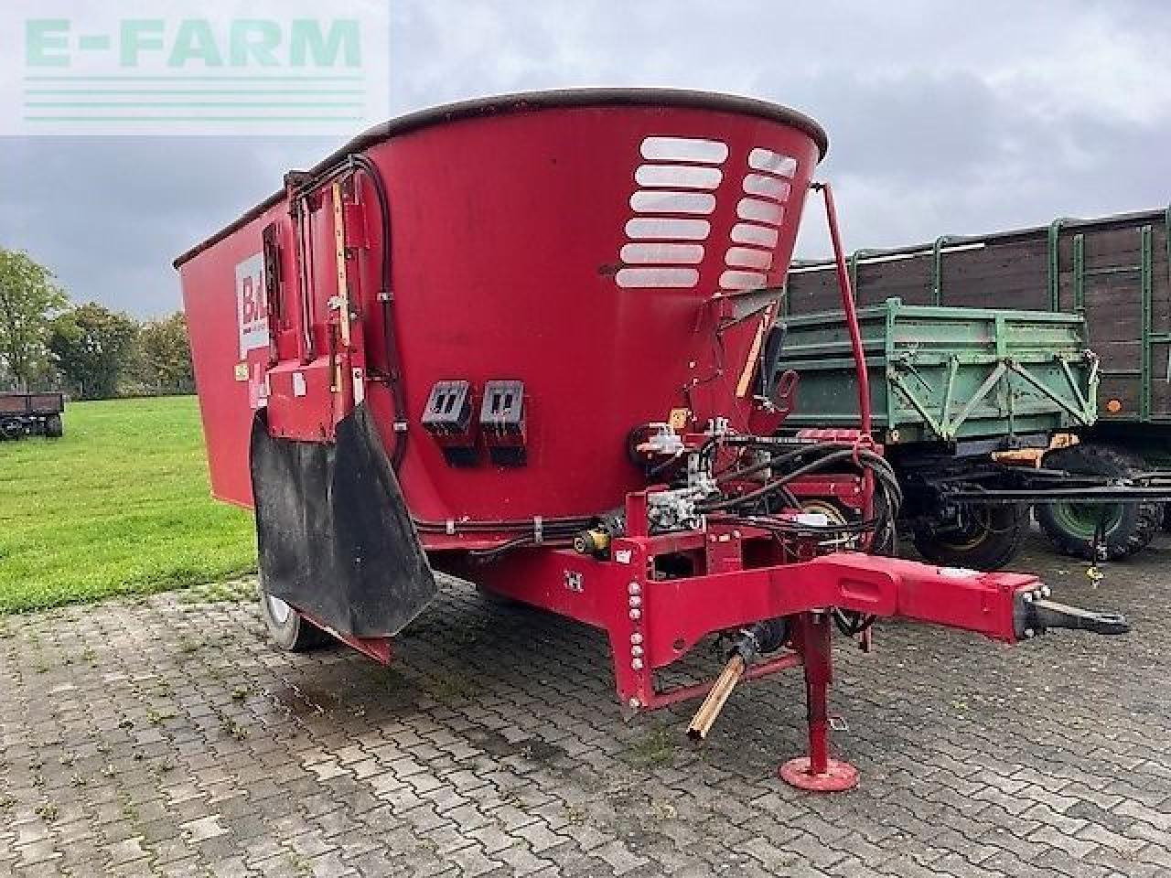 BVL - van Lengerich v-mix plus futtermischwagen - Maquinaria ganadera: foto 2 BVL - van Lengerich v-mix plus futtermischwagen - Maquinaria ganadera: foto 2