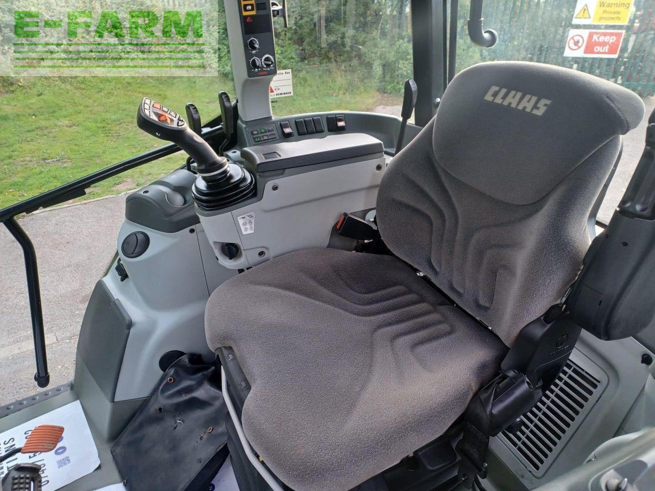 Tractor CLAAS ARION 420 CLASSIC: foto 6
