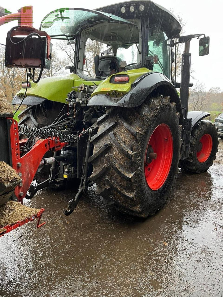 CLAAS AXION 810 CMATIC CMATIC - Tractor: foto 2 CLAAS AXION 810 CMATIC CMATIC - Tractor: foto 2