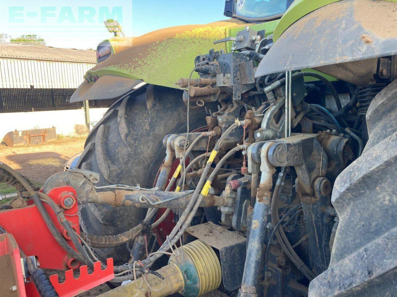 CLAAS AXION 830 - Tractor: foto 2 CLAAS AXION 830 - Tractor: foto 2