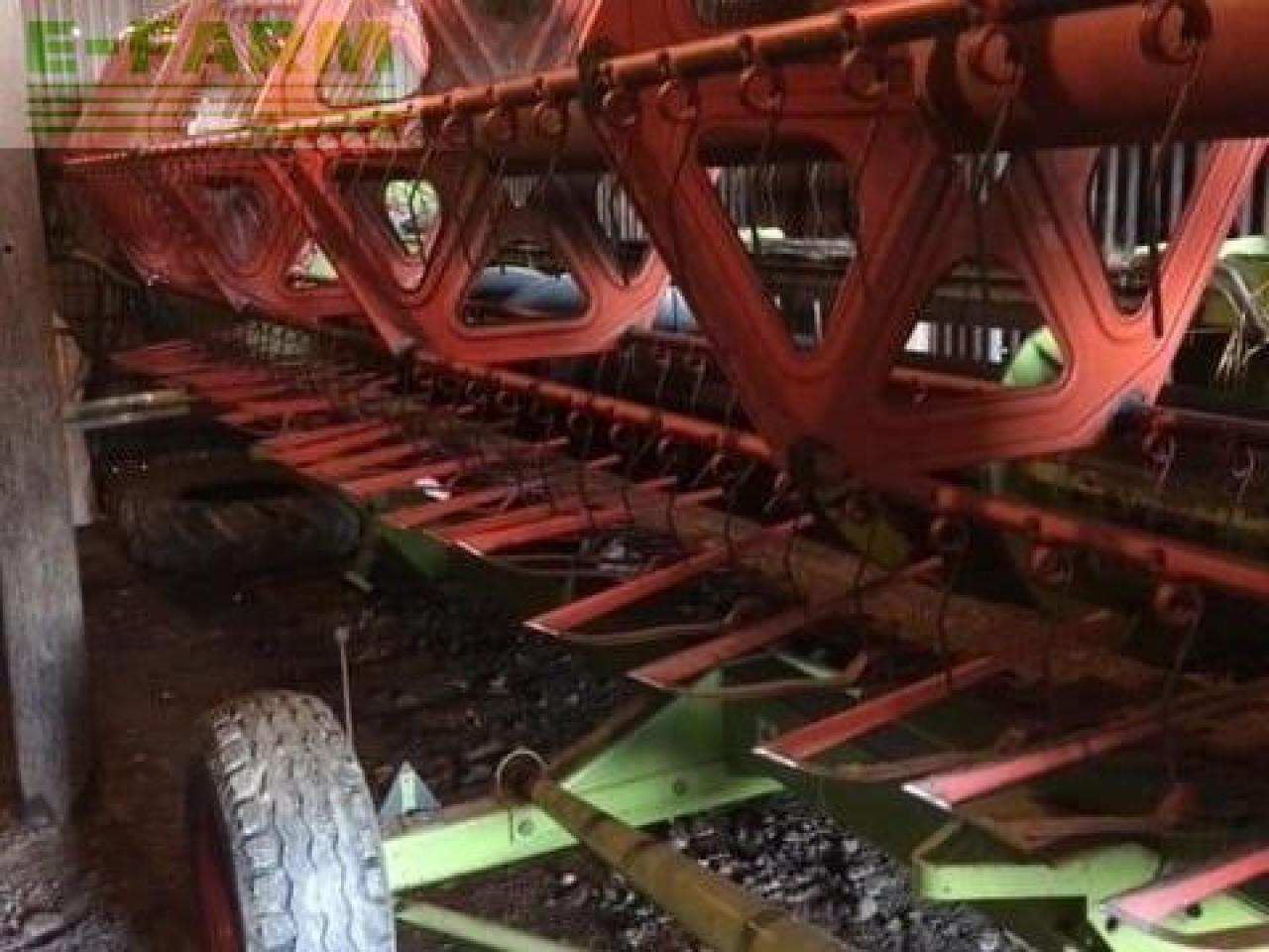 CLAAS TUCANO 430 - Cosechadora de granos: foto 3 CLAAS TUCANO 430 - Cosechadora de granos: foto 3