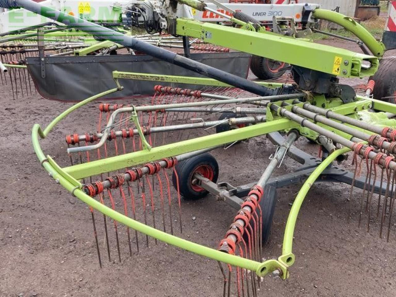 CLAAS USED LINER 3100 - Henificadora: foto 2 CLAAS USED LINER 3100 - Henificadora: foto 2