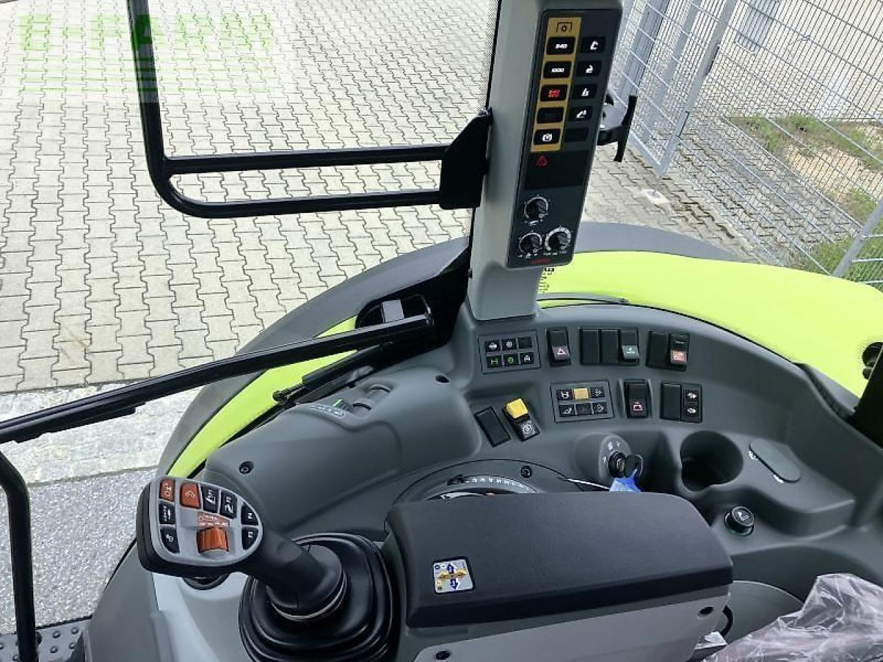 Tractor CLAAS arion 450 cis+ CIS+: foto 6