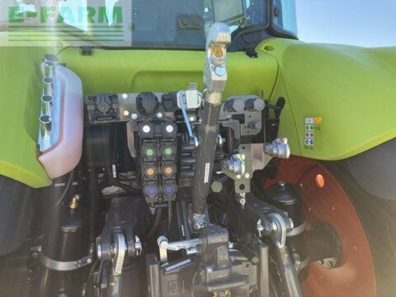 Tractor CLAAS arion 450 cis panoramic CIS: foto 12 Tractor CLAAS arion 450 cis panoramic CIS: foto 12