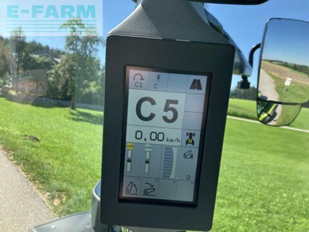 Tractor CLAAS arion 450 cis panoramic CIS: foto 18 Tractor CLAAS arion 450 cis panoramic CIS: foto 18