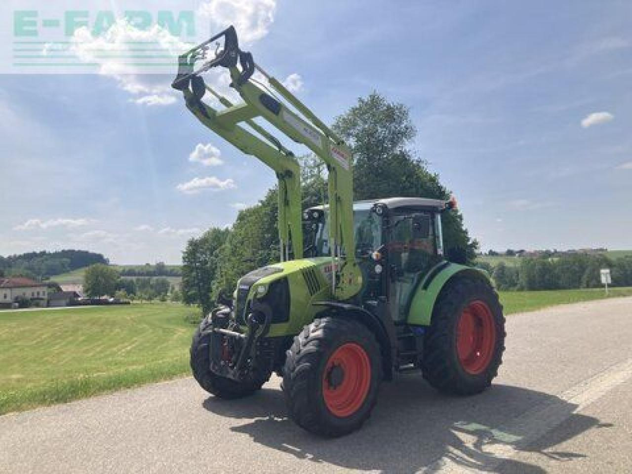 CLAAS arion 450 cis panoramic CIS - Tractor: foto 1 CLAAS arion 450 cis panoramic CIS - Tractor: foto 1