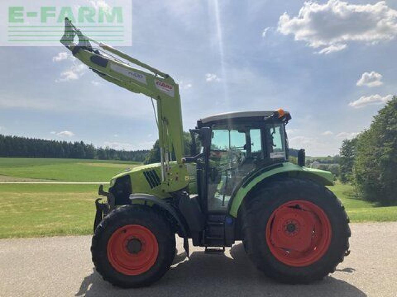 CLAAS arion 450 cis panoramic CIS - Tractor: foto 2 CLAAS arion 450 cis panoramic CIS - Tractor: foto 2