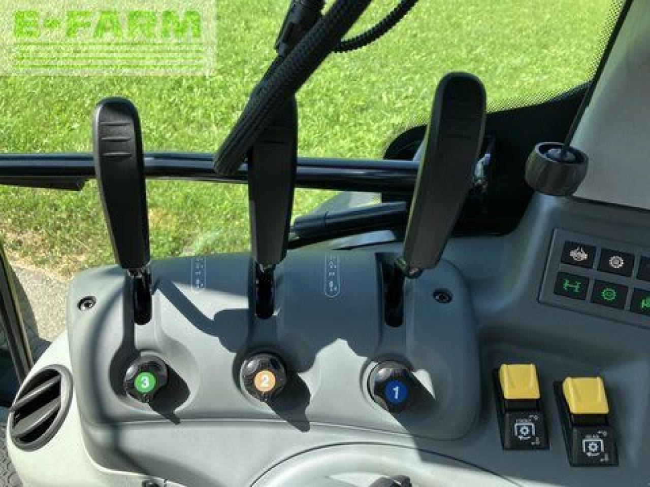 Tractor CLAAS arion 450 cis panoramic CIS: foto 24 Tractor CLAAS arion 450 cis panoramic CIS: foto 24