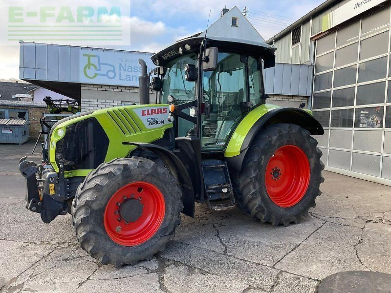 CLAAS arion 530 cebis CEBIS - Tractor: foto 1 CLAAS arion 530 cebis CEBIS - Tractor: foto 1