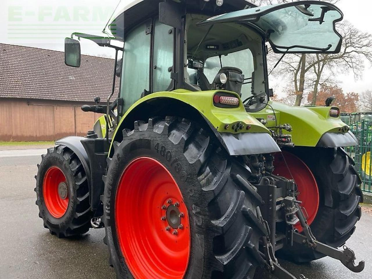 CLAAS arion 550 CMATIC - Tractor: foto 4 CLAAS arion 550 CMATIC - Tractor: foto 4