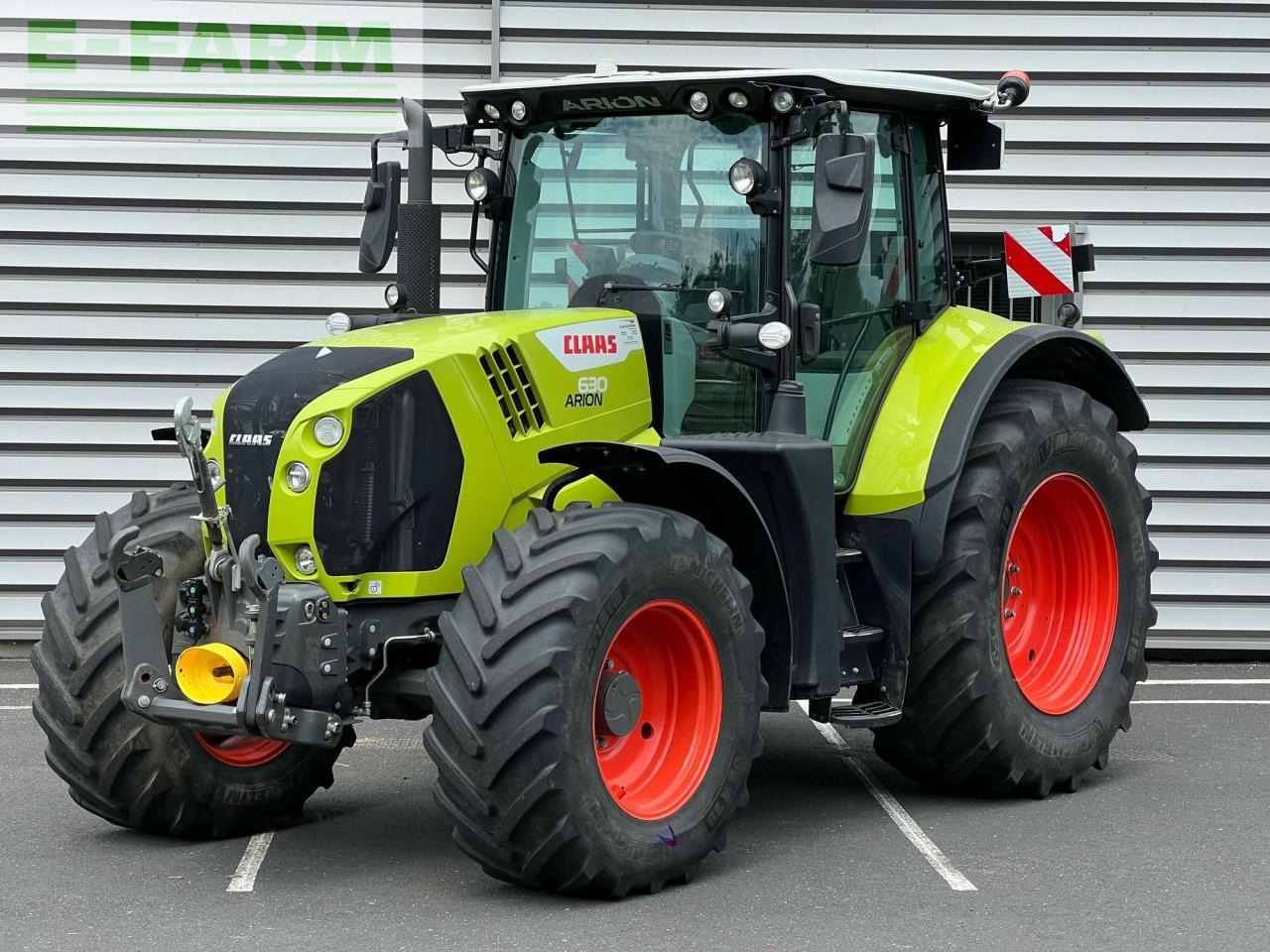 CLAAS arion 630 - Tractor: foto 3 CLAAS arion 630 - Tractor: foto 3