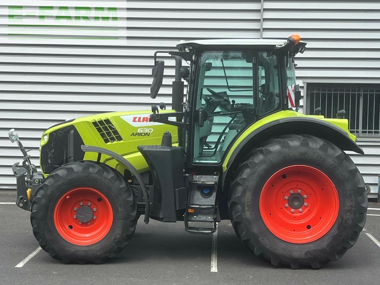 CLAAS arion 630 - Tractor: foto 4 CLAAS arion 630 - Tractor: foto 4
