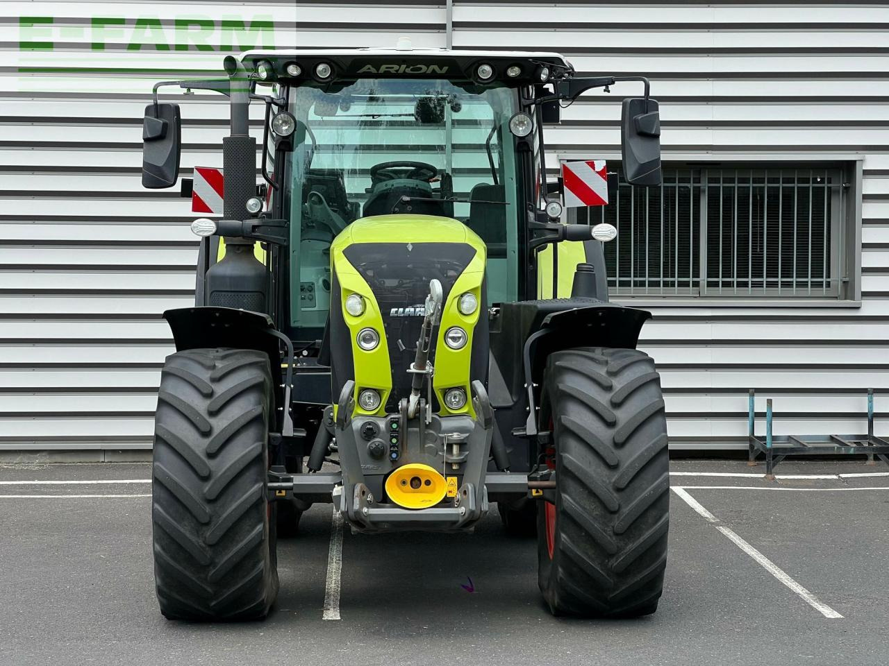 CLAAS arion 630 - Tractor: foto 2 CLAAS arion 630 - Tractor: foto 2