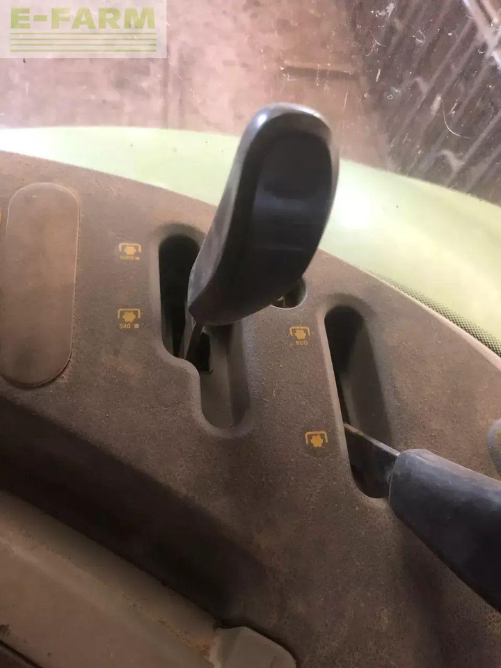 CLAAS arion 640 - Tractor: foto 5 CLAAS arion 640 - Tractor: foto 5