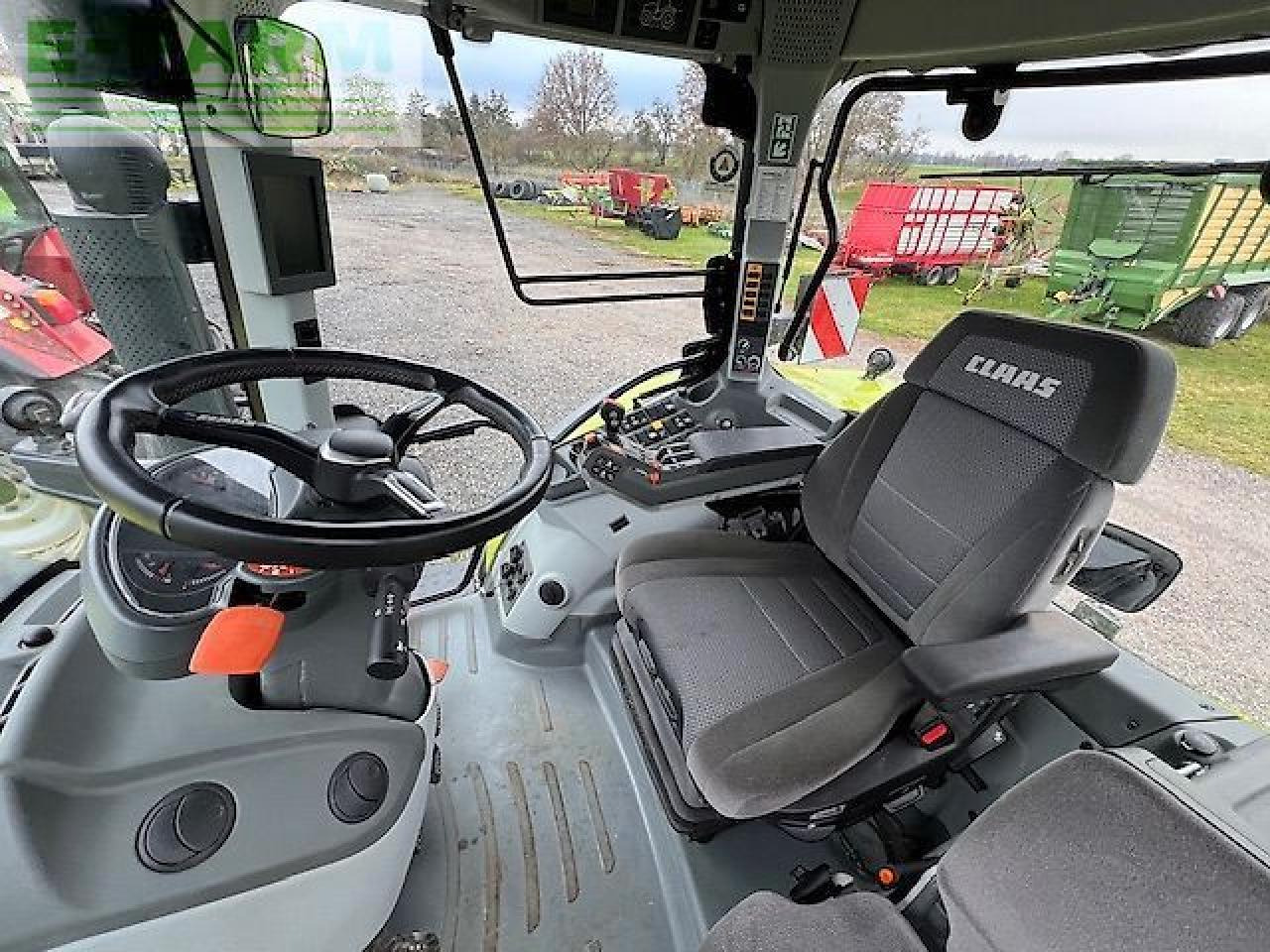 CLAAS arion 650 - Tractor: foto 3 CLAAS arion 650 - Tractor: foto 3