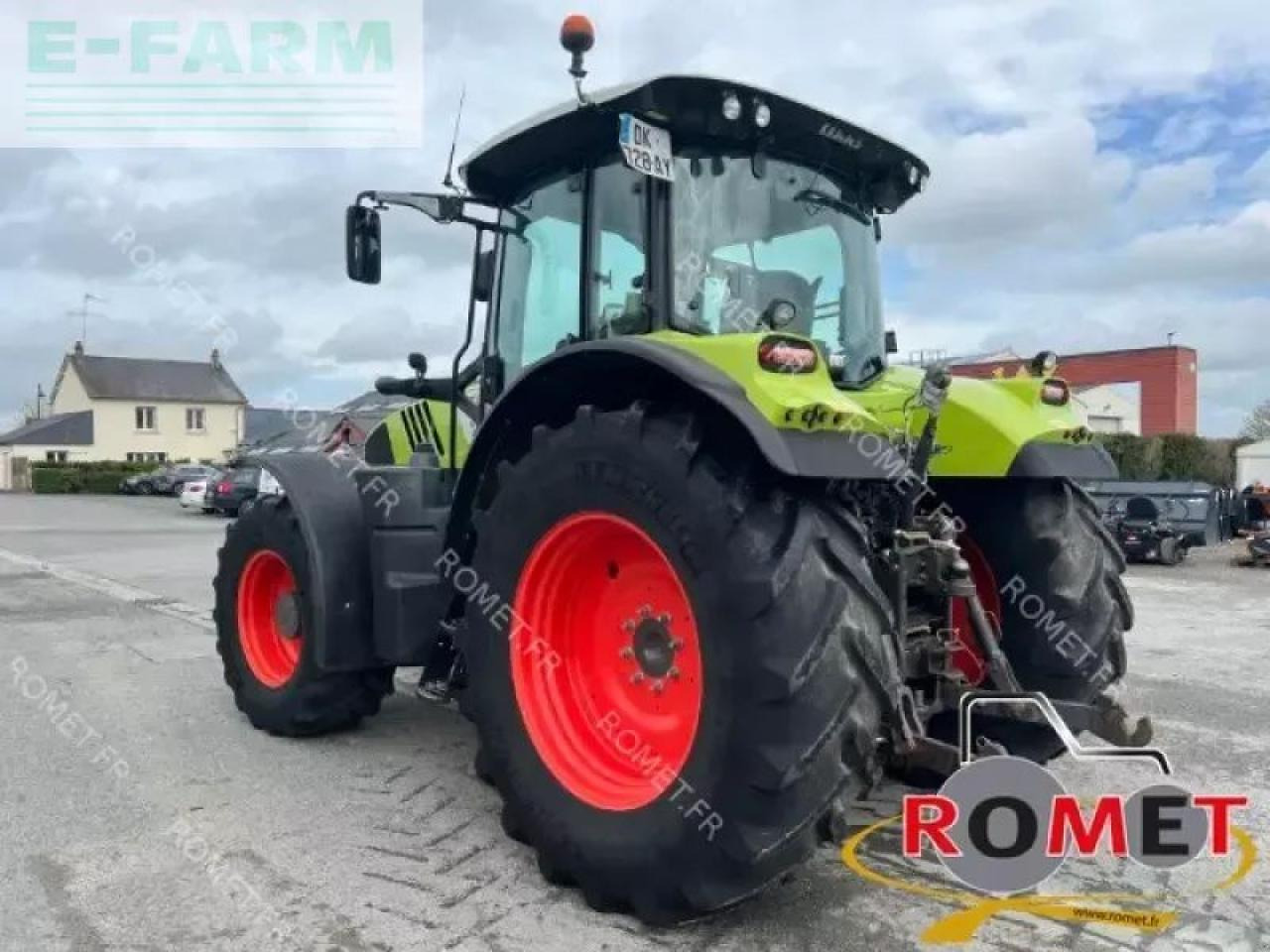 CLAAS arion 650 - Tractor: foto 4 CLAAS arion 650 - Tractor: foto 4