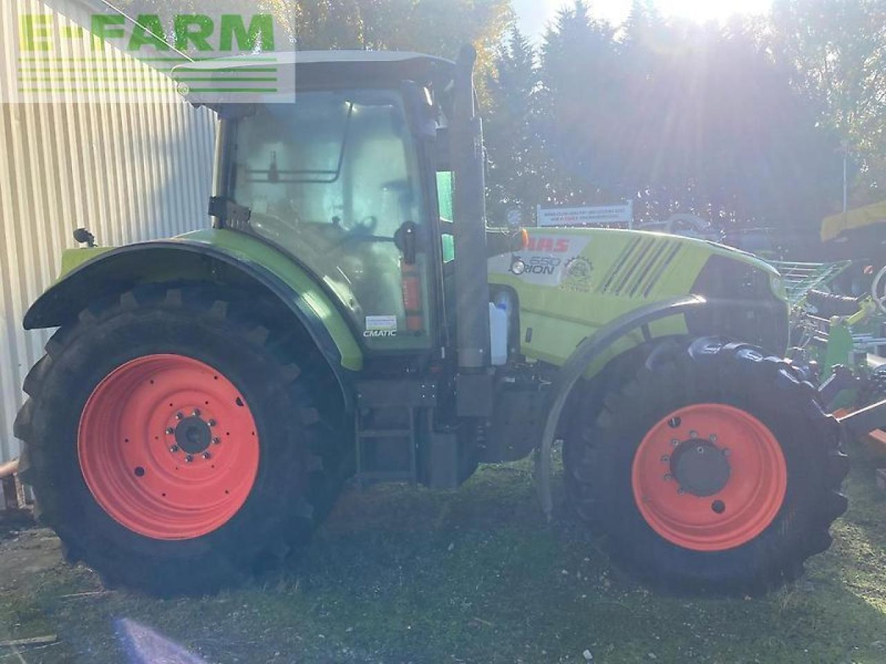 CLAAS arion 650 cmatic CMATIC - Tractor: foto 2 CLAAS arion 650 cmatic CMATIC - Tractor: foto 2
