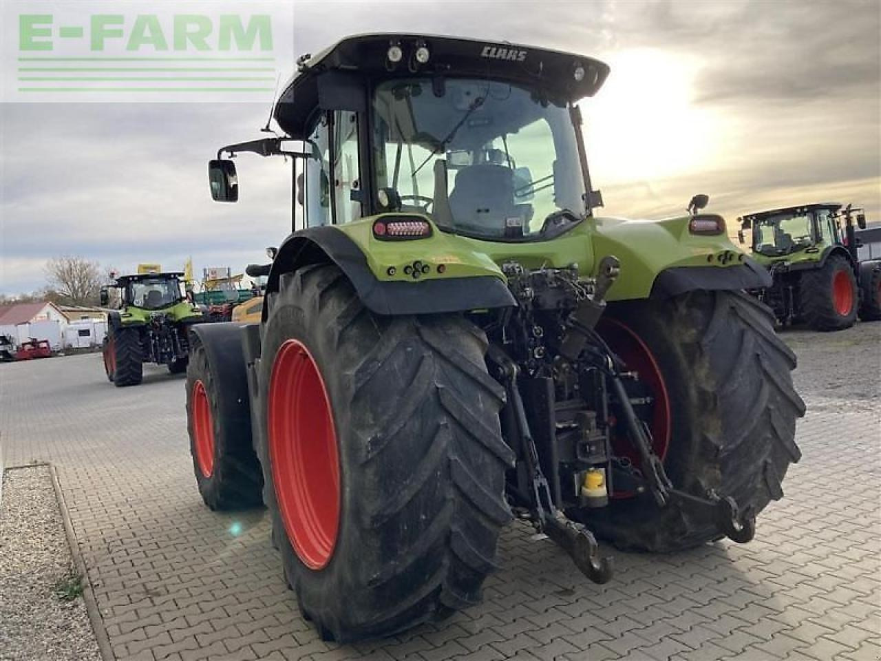 CLAAS arion 650 cmatic cebis CMATIC CEBIS - Tractor: foto 4 CLAAS arion 650 cmatic cebis CMATIC CEBIS - Tractor: foto 4