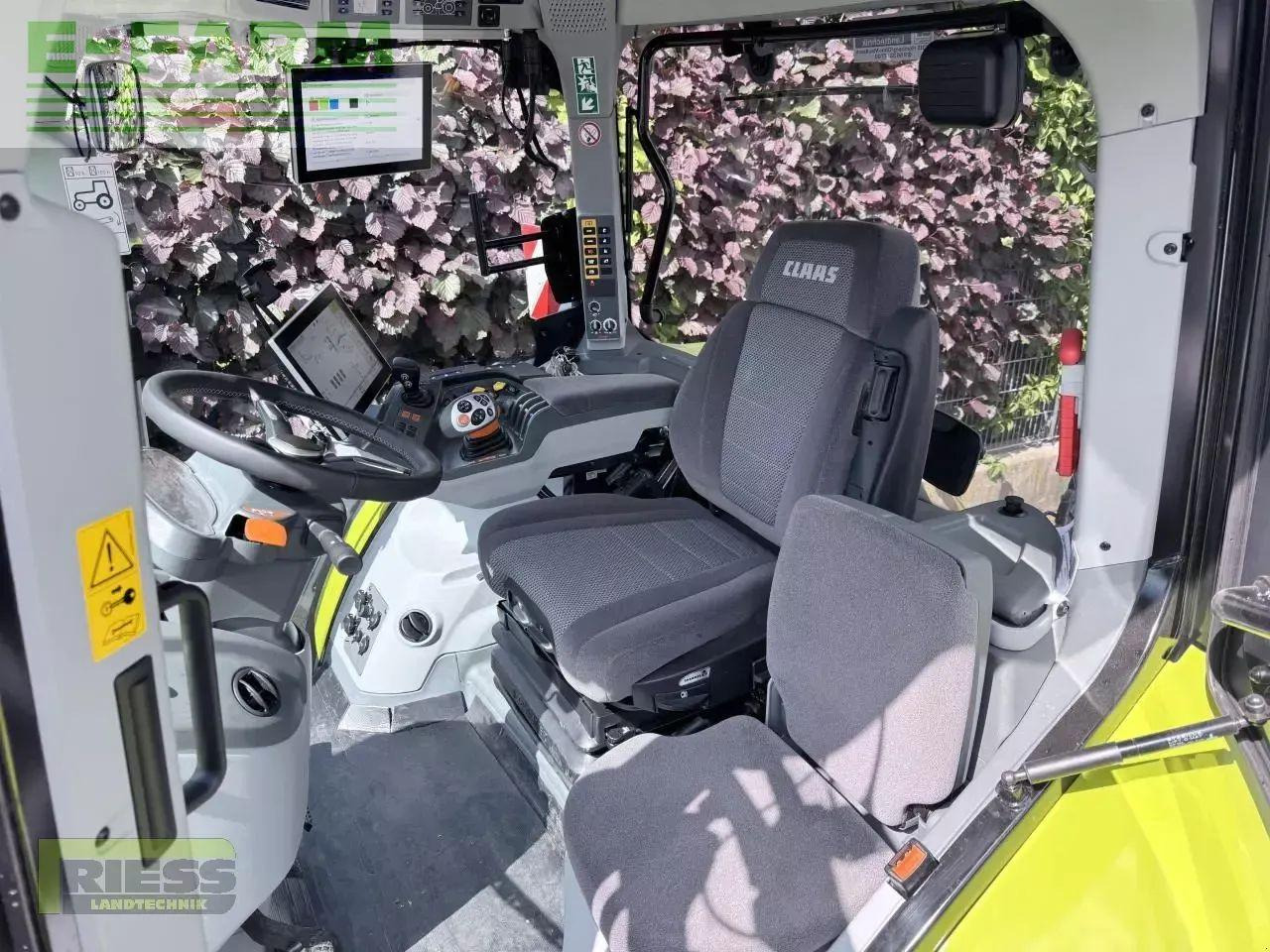 CLAAS arion 660 cebis cmatic a97 CMATIC CEBIS - Tractor: foto 4 CLAAS arion 660 cebis cmatic a97 CMATIC CEBIS - Tractor: foto 4