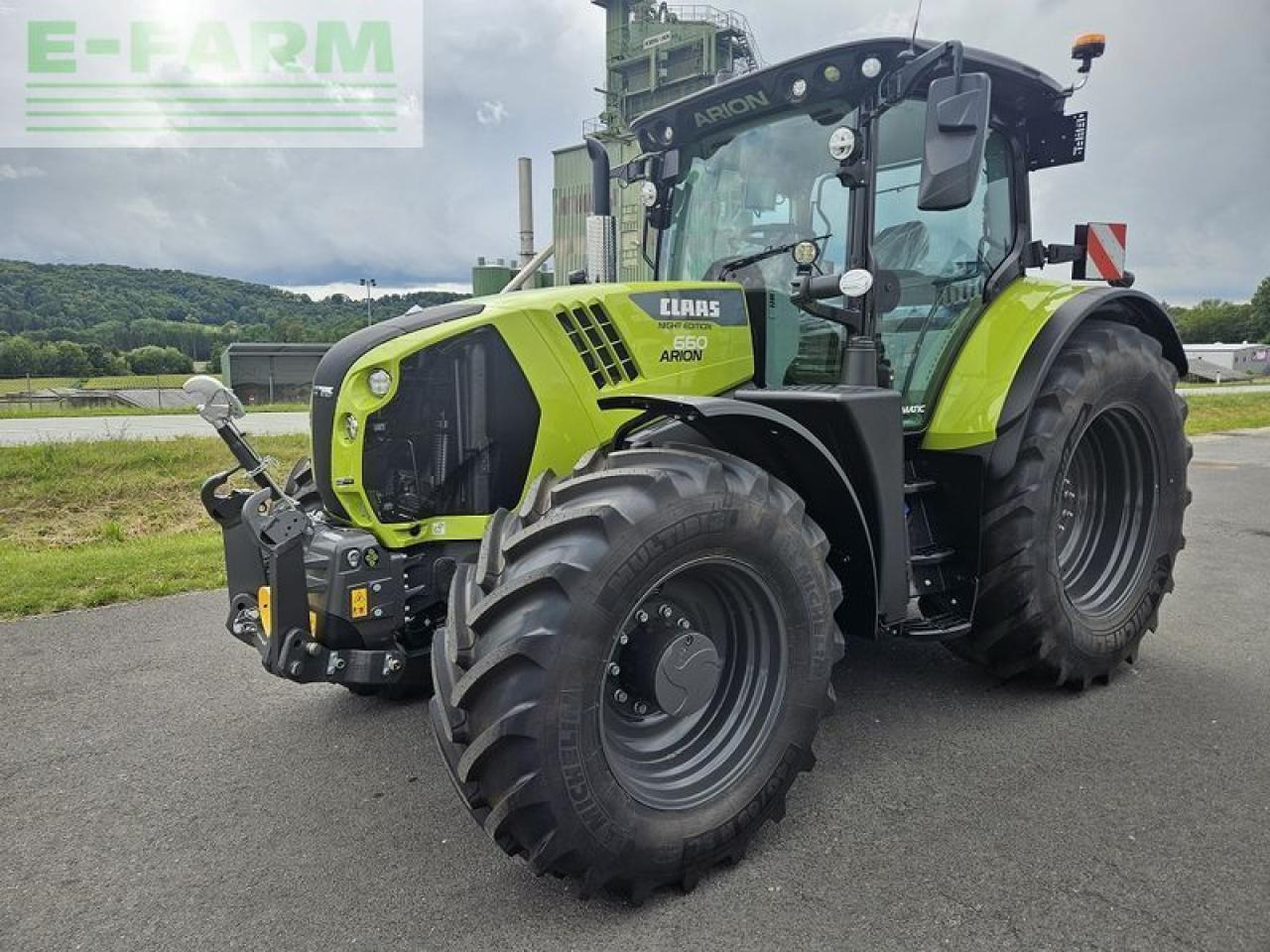 CLAAS arion 660 cmatic cebis CMATIC CEBIS - Tractor: foto 1 CLAAS arion 660 cmatic cebis CMATIC CEBIS - Tractor: foto 1