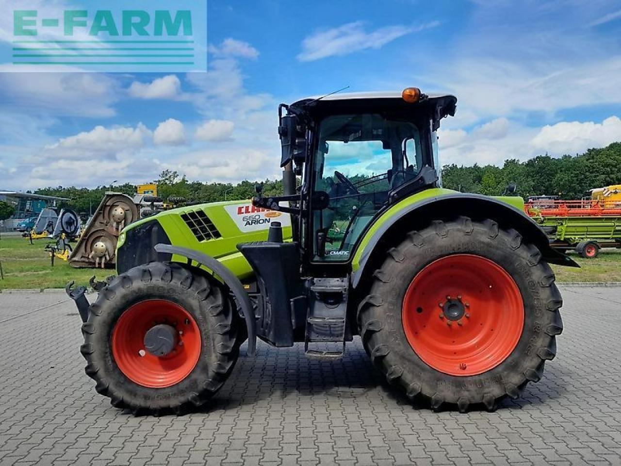 CLAAS arion 660 cmatic cis CMATIC CIS - Tractor: foto 1 CLAAS arion 660 cmatic cis CMATIC CIS - Tractor: foto 1