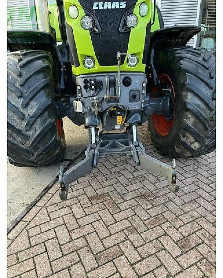 CLAAS arion 810 cmatic cis+ CMATIC CIS+ - Tractor: foto 5 CLAAS arion 810 cmatic cis+ CMATIC CIS+ - Tractor: foto 5