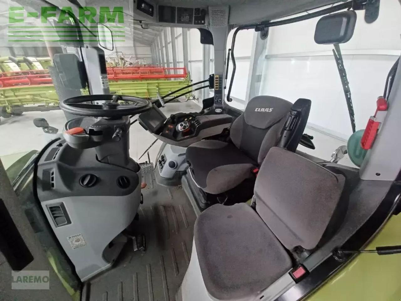 Tractor CLAAS axion 850 cmatic cebis CMATIC CEBIS: foto 7 Tractor CLAAS axion 850 cmatic cebis CMATIC CEBIS: foto 7