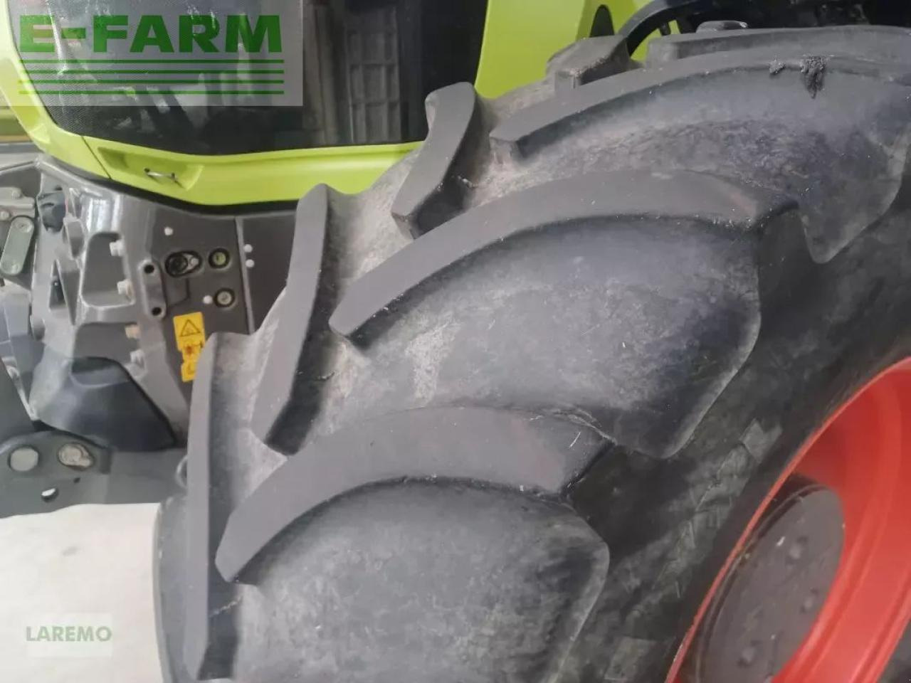 Tractor CLAAS axion 850 cmatic cebis CMATIC CEBIS: foto 6 Tractor CLAAS axion 850 cmatic cebis CMATIC CEBIS: foto 6