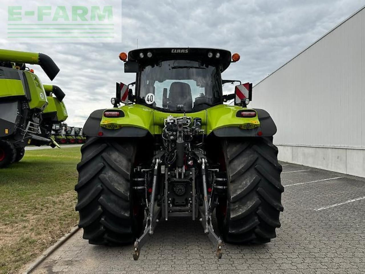 CLAAS axion 870 - Tractor: foto 4 CLAAS axion 870 - Tractor: foto 4