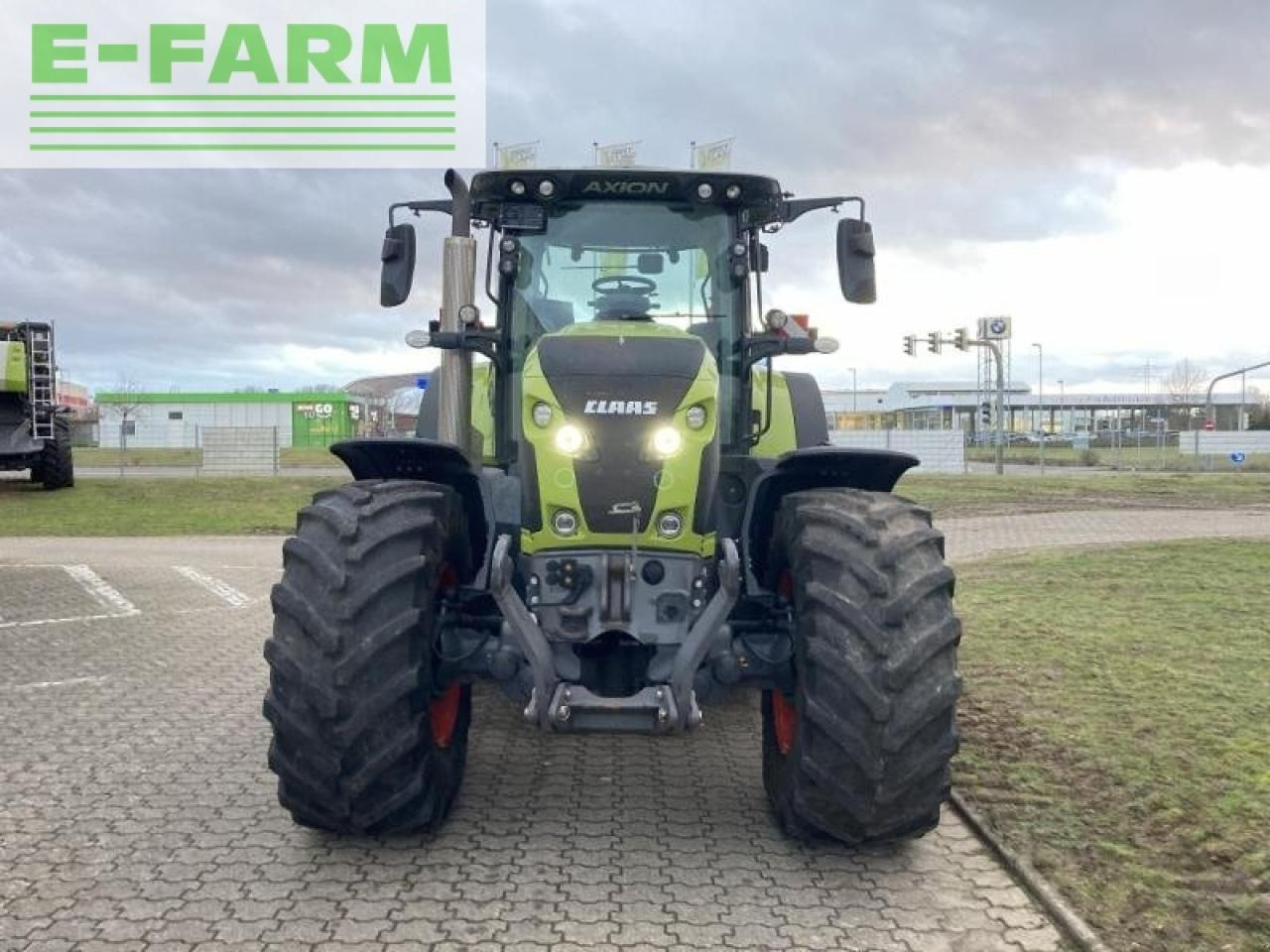 CLAAS axion 870 cmatic cebis CMATIC CEBIS - Tractor: foto 2 CLAAS axion 870 cmatic cebis CMATIC CEBIS - Tractor: foto 2