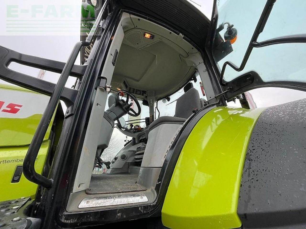 CLAAS axion 870 cmatic cebis CMATIC CEBIS - Tractor: foto 4 CLAAS axion 870 cmatic cebis CMATIC CEBIS - Tractor: foto 4
